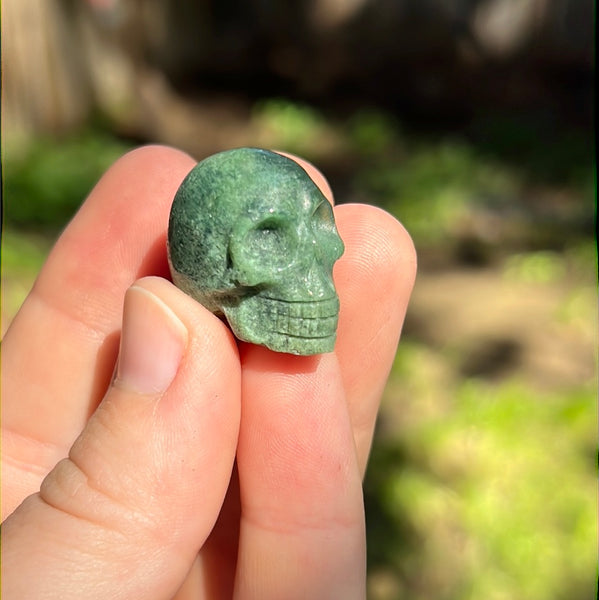 Mini Skull Carvings