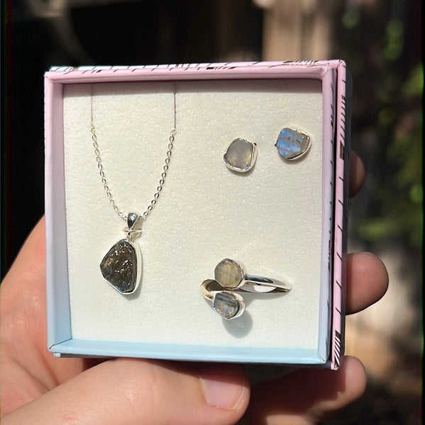 Labradorite Box Set