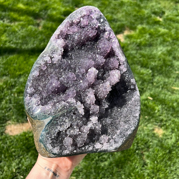 Uruguay Cut Base Amethyst (A)