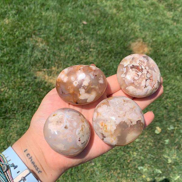 Flower Agate Palm Stone