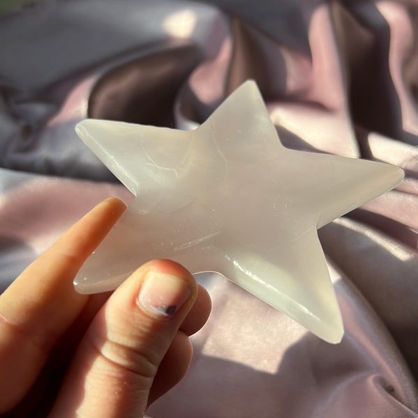 Mangano Calcite Star Dish