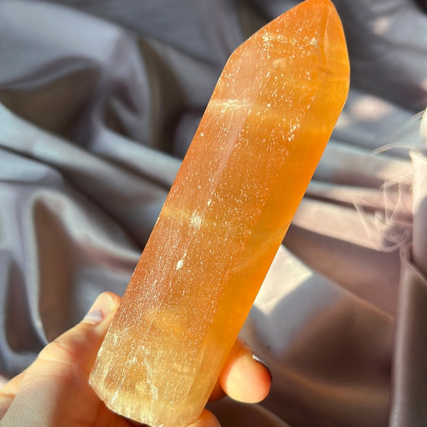 Honey Calcite Tower